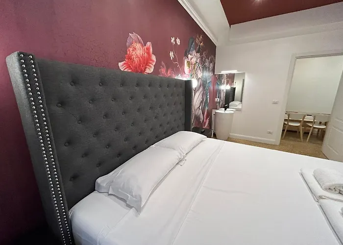 Raffaello's Place Apartment *