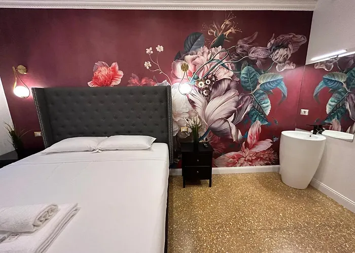 Raffaello's Place Rom